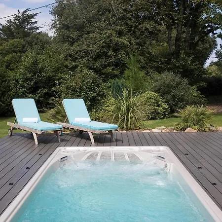 Eden - Piscine&spa D Hôtes Couette-café Locquirec