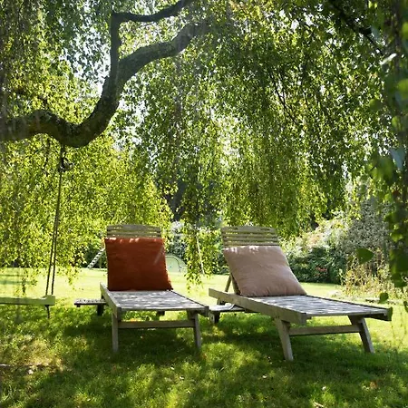 Eden - Piscine&spa D Hôtes Locquirec