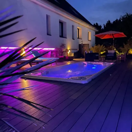 Couette-café Eden - Piscine&spa D Hôtes Locquirec